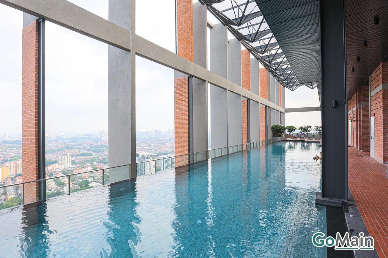Apartment 2br Family Millerz Square // Kl & Free Parking *